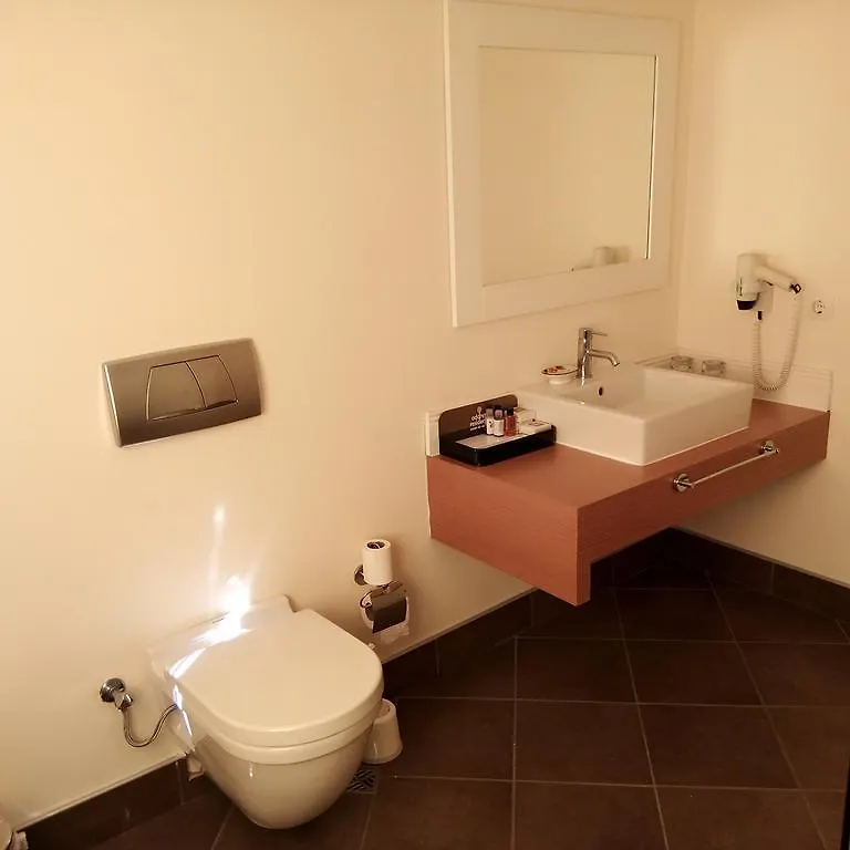 אנטליה Address Residence Suite Hotel מלון דירות